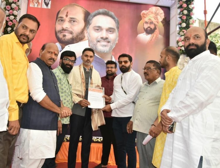 शिखरेवाडी किंवा गंधर्वनगरी भागात कायमस्वरूपी पोलीस चौकी स्थापन करण्यासाठी गृह राज्यमंत्री योगेश कदम यांना नागरिकांचे साकडे