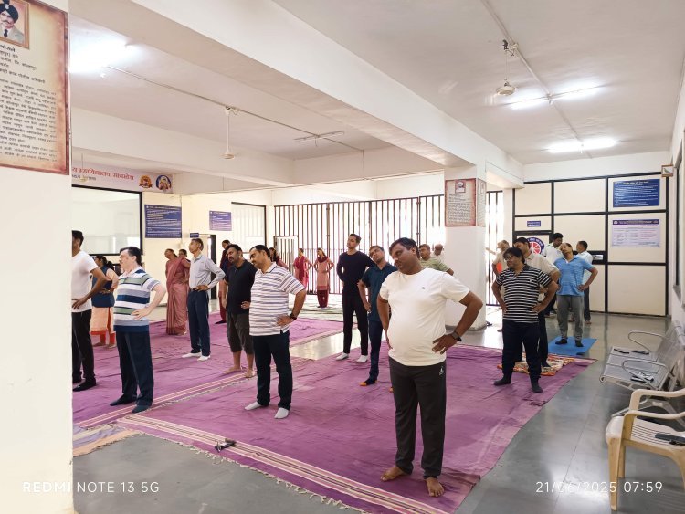 सायखेडा महाविद्यालयात अकरावा आंतरराष्ट्रीय योग दिन उत्साहात साजरा ...
