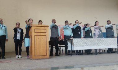 प्रवरा रूरल एज्युकेशन सोसायटीच्या  कॉलेज ऑफ फार्मसी  येथे  संविधान दिवस साजरा