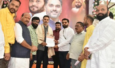 शिखरेवाडी किंवा गंधर्वनगरी भागात कायमस्वरूपी पोलीस चौकी स्थापन करण्यासाठी गृह राज्यमंत्री योगेश कदम यांना नागरिकांचे साकडे