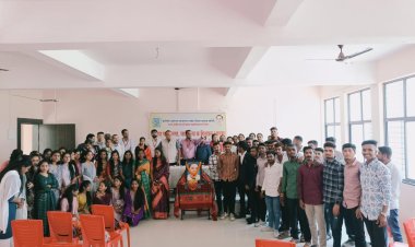 के. व्ही. एन. नाईक सिन्नर महाविद्यालयात तृतीय वर्ष वर्गातील विद्यार्थ्यांना निरोप