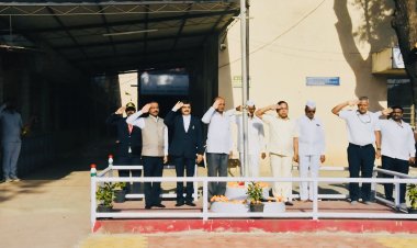 क. का. वाघ महाविद्यालय पिंपळगाव (ब.) येथे  महाराष्ट्र दिन ध्वजारोहण समारंभ संपन्न