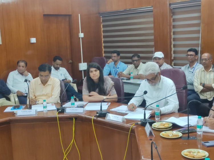 गुणवत्तापूर्ण शिक्षणासाठी मनपाची आढावा बैठक पार