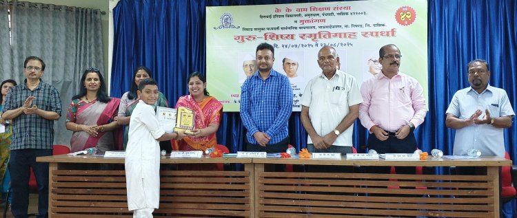 स्वरांगण संगीत गुरुकुलाचा विद्यार्थी जिल्ह्यात प्रथम