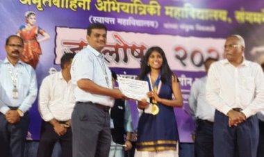 के.व्ही.एन. नाईक महाविद्यालय सिन्नर येथील विद्यार्थिनीची विद्यापीठ स्तरीय जल्लोष 2025 मध्ये मेहंदी स्पर्धेत उत्कृष्ट कामगिरी करून राज्यस्तरीय स्पर्धेसाठी निवड