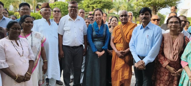 तिबेटीयन जडी-बुटी दवाखाना कॅम्प यशस्वीपणे संपन्न!