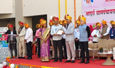 ग्रामपंचायत खडक सुकेणेचे श्री मनोहरजी गांगुर्डे यांना उत्कृष्ट कामगिरीबद्दल जिल्हास्तरीय सन्मान