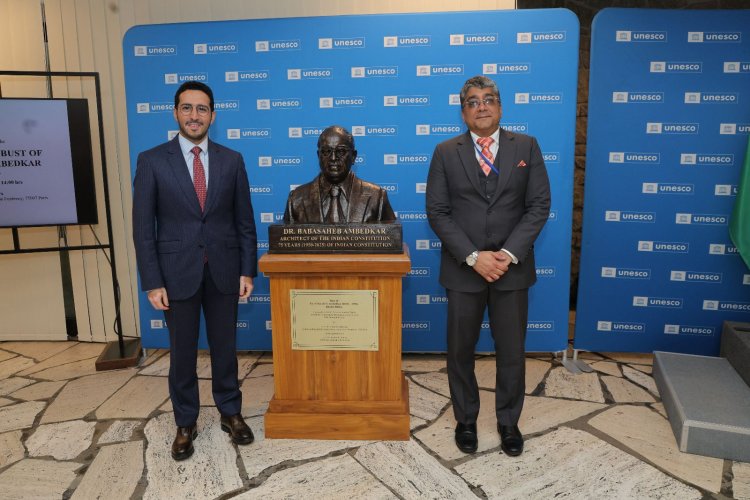 युनेस्को मुख्यालयात संविधानाचे शिल्पकार भारतरत्न डॉ. बाबासाहेब आंबेडकर यांच्या पुतळ्याचे अनावरण