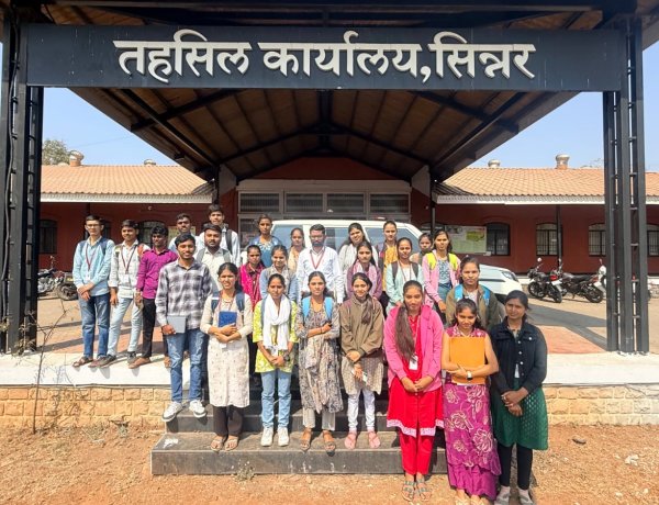 तहसिल कार्यालय, सिन्नर येथून विद्यार्थी अधिकाऱ्यांच्या भेटीला या उपक्रमाची सुरुवात.