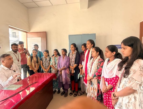 पंचायत समिती सिन्नर येथे विद्यार्थी अधिकाऱ्यांच्या भेटीचा दुसरा दिवस