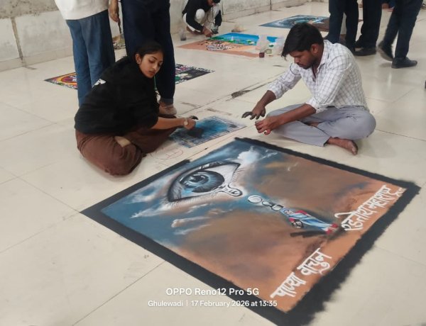 अमृतवाहिनी एमबीए महाविद्यालय आयोजित वर्चस्व 3.0  या उपक्रमात गायत्री रसाळ व ऋषिकेश गाडेकर यांनी रांगोळी स्पर्धेत पटकवले द्वितीय क्रमांकाचे पारितोषिक