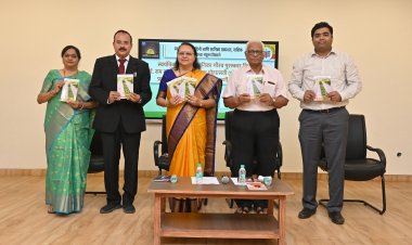 डॉ राम कुलकर्णी यांच्या शंभराव्या पुस्तकाचे प्रकाशन...