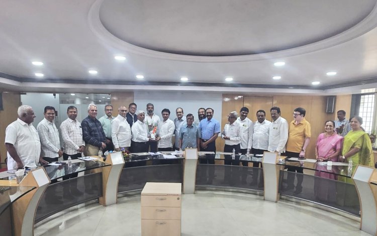 बिझनेस बँकेत संचालकपदी चार जणांची बिनविरोध निवड