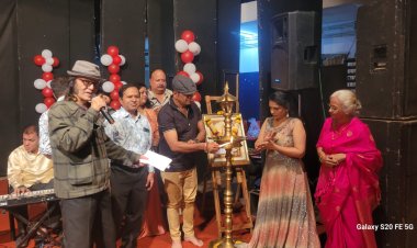 ' बॉलीवूड बिट्स लाईव्ह ऑर्केस्ट्रा ' हिंदी गीतांच्या कार्यक्रमात रसिक दंग...