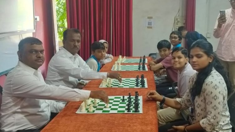 अभ्यासाबरोबर क्रीडा क्षेत्रातील सहभागाने सर्वांगीण विकासास मदत - प्राचार्य डॉ. कृष्णा शहाणे